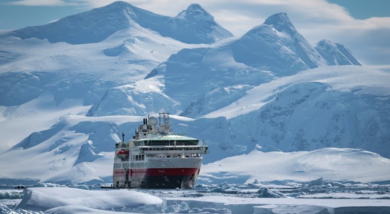 Hurtigruten Arctic, Antarctica and Norway Cruises | Polar Routes