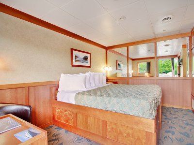 Trailblazer cabin, Safari Explorer