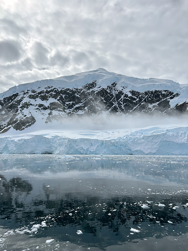 Ice in the backdrop of the mountains of Neko Harbour